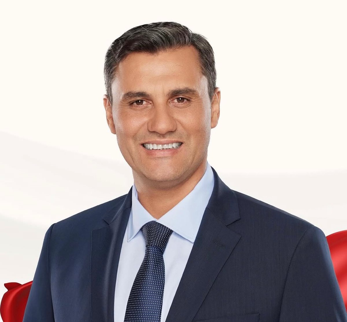 Manisa Büyükşehir Belediye Başkanı Ferdi Zeyrek hayatını kaybetti.