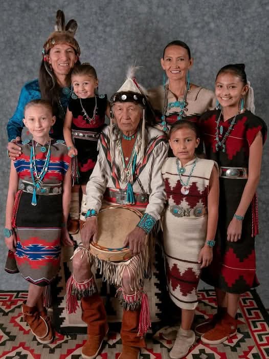 We need a big Aho for this beautiful family!!!