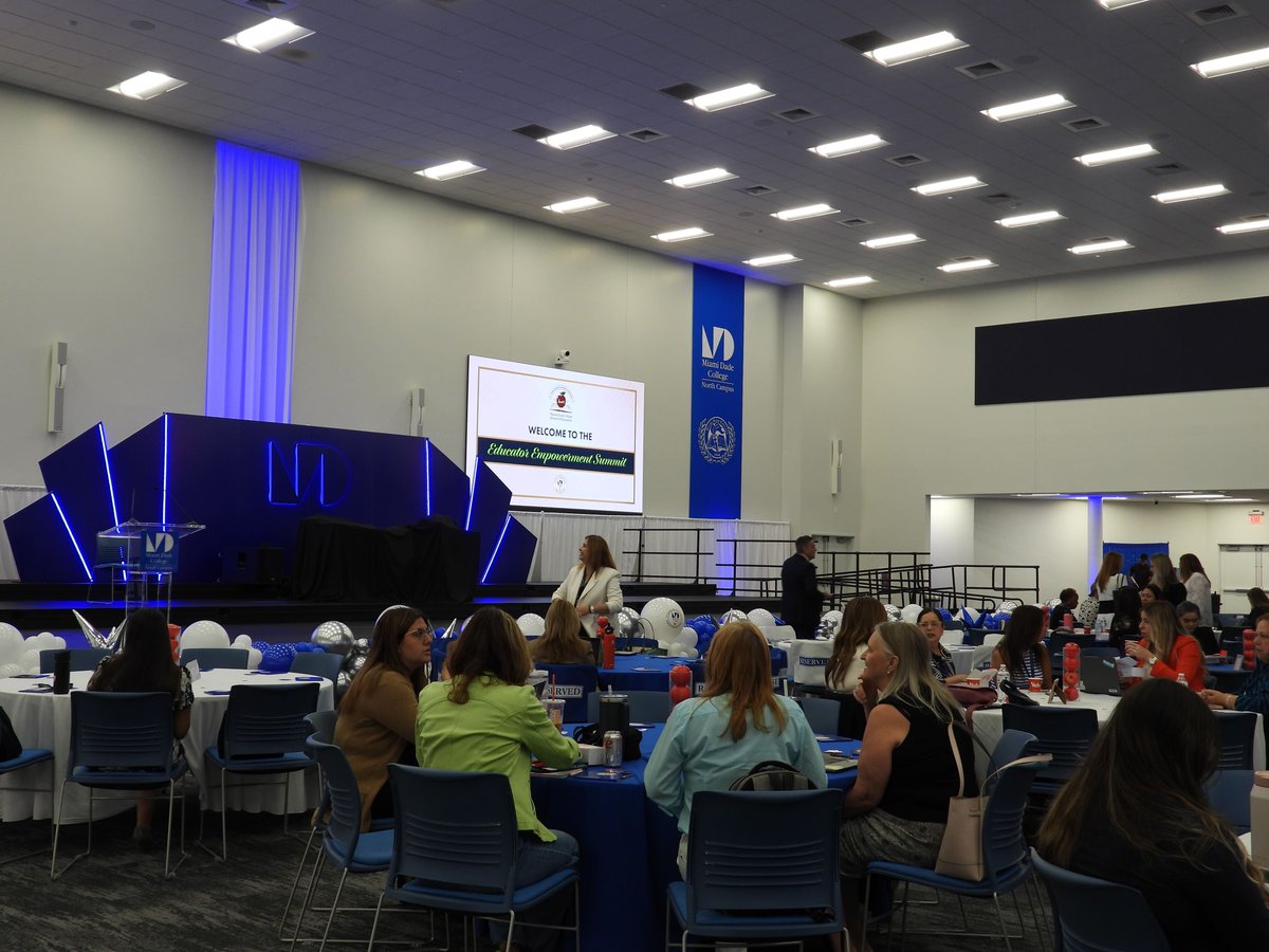 SuptDotres's tweet image. Grateful to have joined @MDCollege for the 2025 Educator Empowerment Summit! The experience reinforced our commitment to innovation, mentorship, and a shared vision for strengthening @mdcps. From AI in education to building school culture through connection, I look forward to…