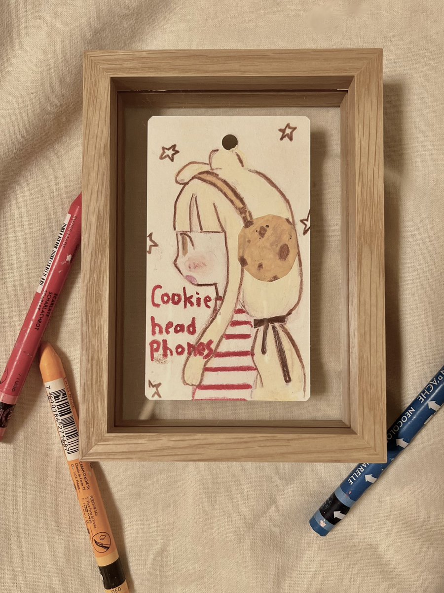 zurazzz's tweet image. Cookie head phones 🍪