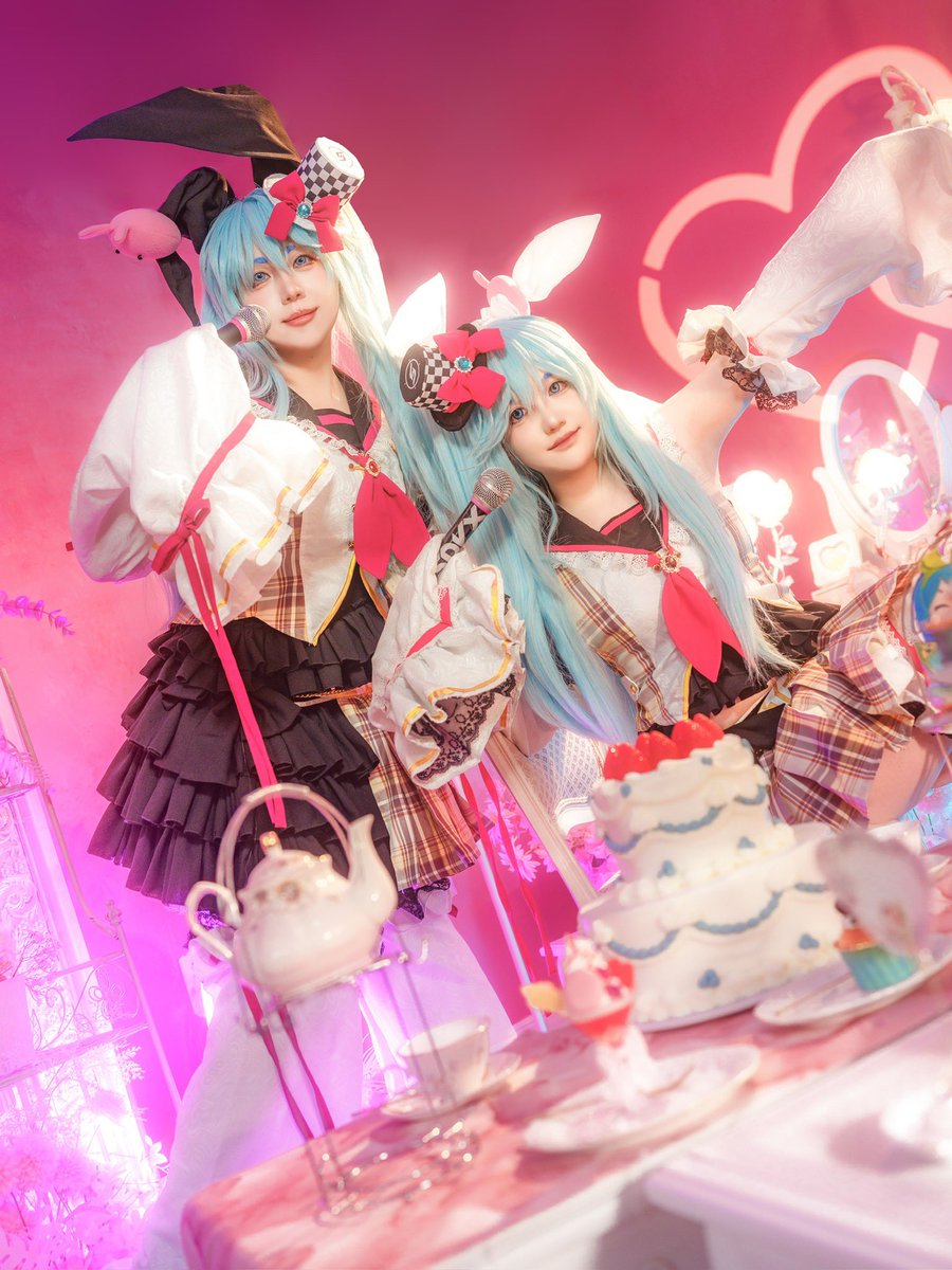 Labynemuiuu's tweet photo. #sdvx #soundvoltex #cosplay #コスプレ　#ニアノア生誕祭2025(∩･v･)∩(∩^-^)∩二人で行くよー!!🐰🎤ニア@arakisoma333ノア@Labynemuiuu📷@ouka_tokitaka https://t.co/CYamyLJhZR