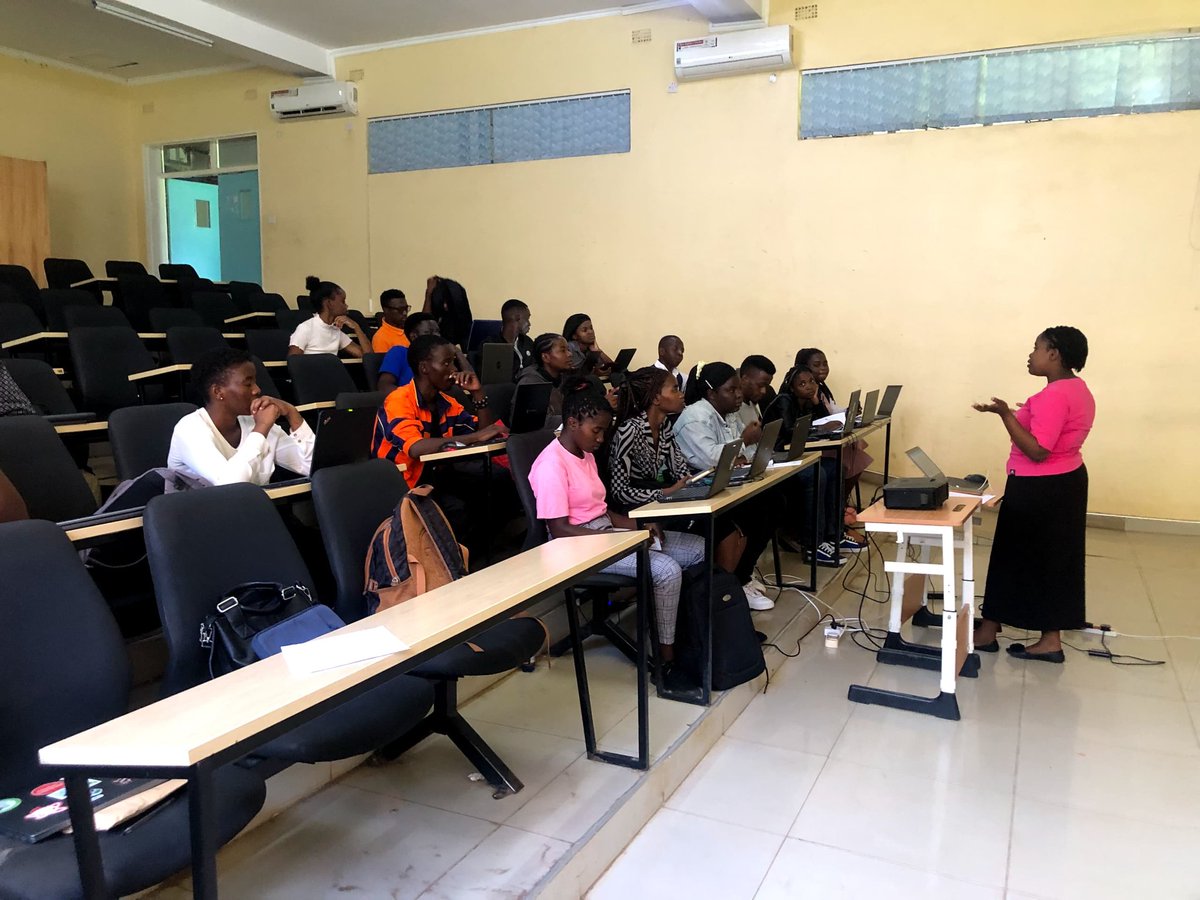 #MondayMotivation

“The future depends on what you do today.” – Mahatma Gandhi

#GIS #SpatialGirls #Motivation