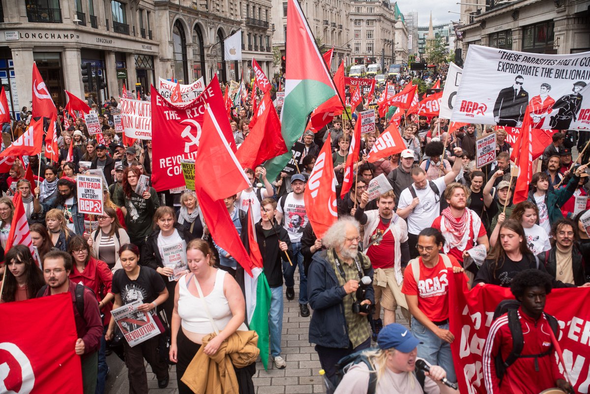 REVOLUTION AGAINST THE BILLIONAIRES