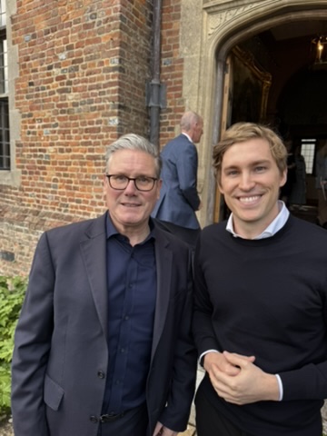 matistanis's tweet image. Thank you PM @Keir_Starmer for hosting us at Chequers to talk AI & innovation. The UK has the talent, culture & history to do something remarkable. Our largest team’s in London - and while AI is global, local action matters. We are excited to help build a thriving ecosystem here.