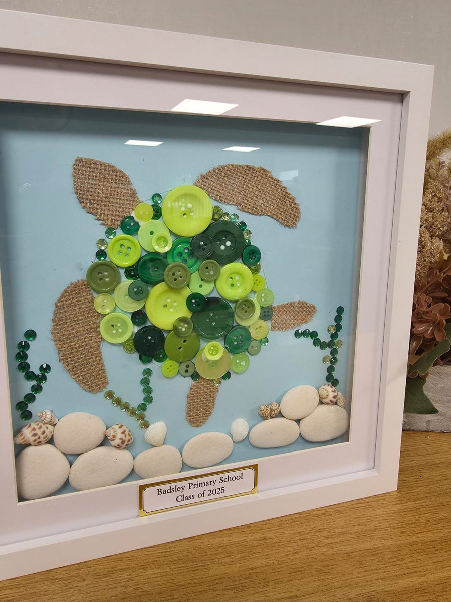 Well we had a fabulous afternoon <a href="/BadsleyPrimary/">Badsley Primary</a>  with Yr6 children and families. As yr6 leavers we decided to do something different. Families designed their very own 3D Framed art. Absolutely wonderful work by everyone! #fabulousfamilies #alwayslearning #funatschool