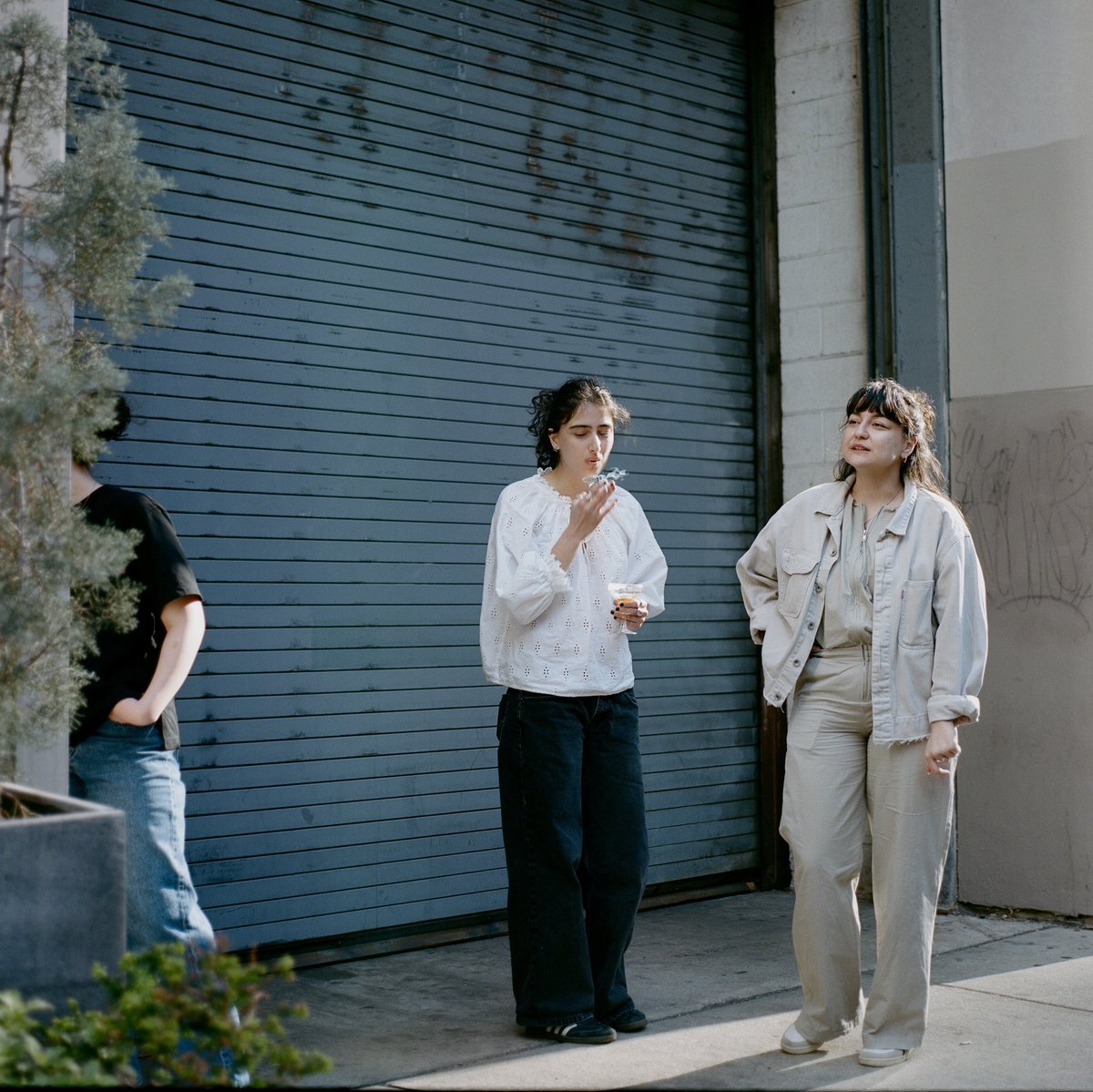 docsow1's tweet image. Portrait of the people #Ektar100film #Portra400film