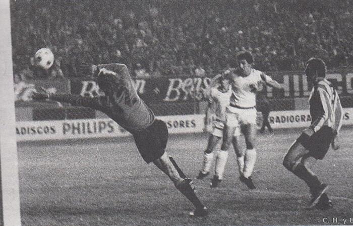 CNdeFhistoria's tweet photo. En #AtilioSoftware pueden encontrar la ficha del partido con todos los datos y los relatos de los goles incluidos

💻https://t.co/1PYFj9Mtpy

En nuestro canal de YouTube podrán recordar esa Copa Libertadores en la voz de los protagonistas:

💻https://t.co/5IuQunDqXC https://t.co/T1BYzlmk1Y