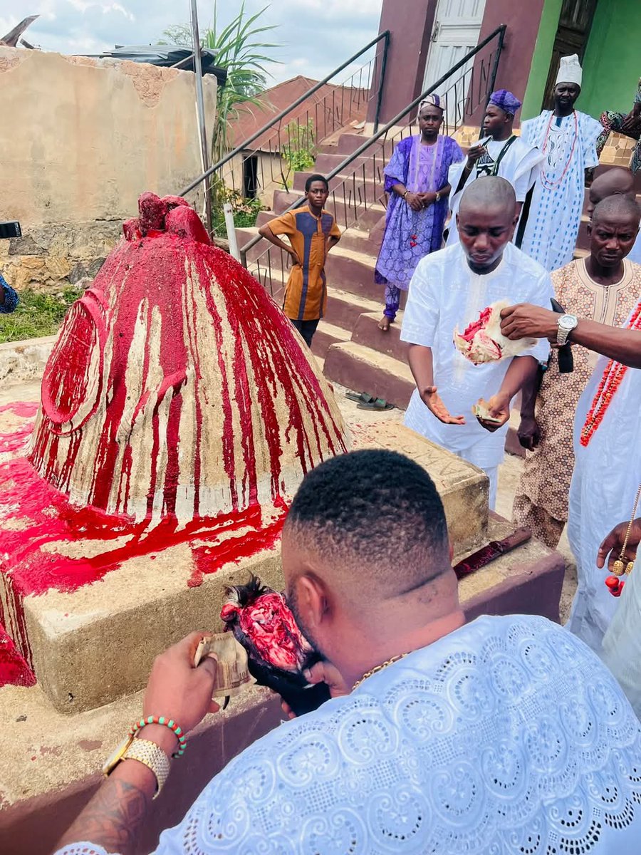 Agiri oke itase
Odu ejiogbe