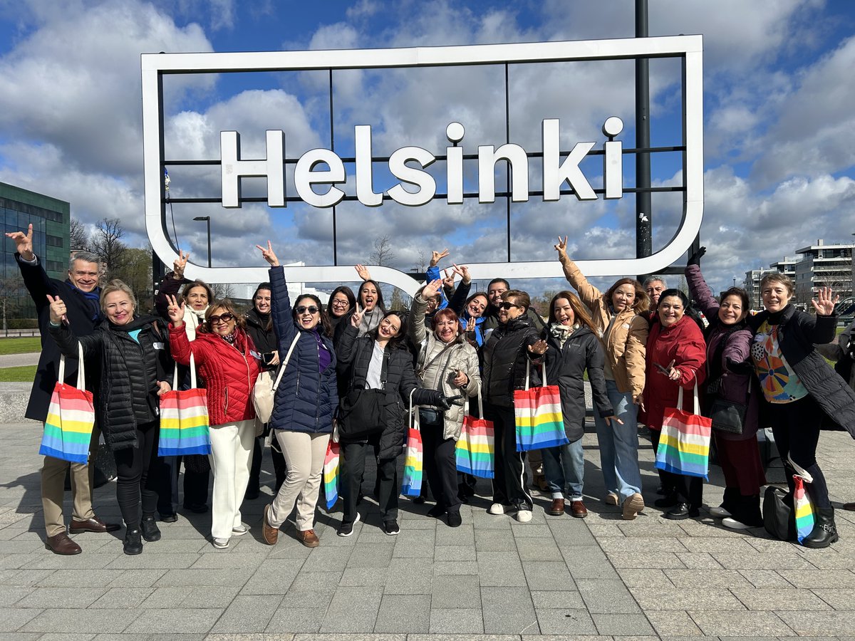 ¡La 8ª Edición del Curso de Inmersión Pedagógica en Finlandia fue un éxito! 🎉 26 participantes vivieron una experiencia transformadora. Mira el video 👉 bit.ly/ExperienciaFin…
Y súmate a la próxima edición en oct. 2025 👉 escalae.org/curso-inmersio…