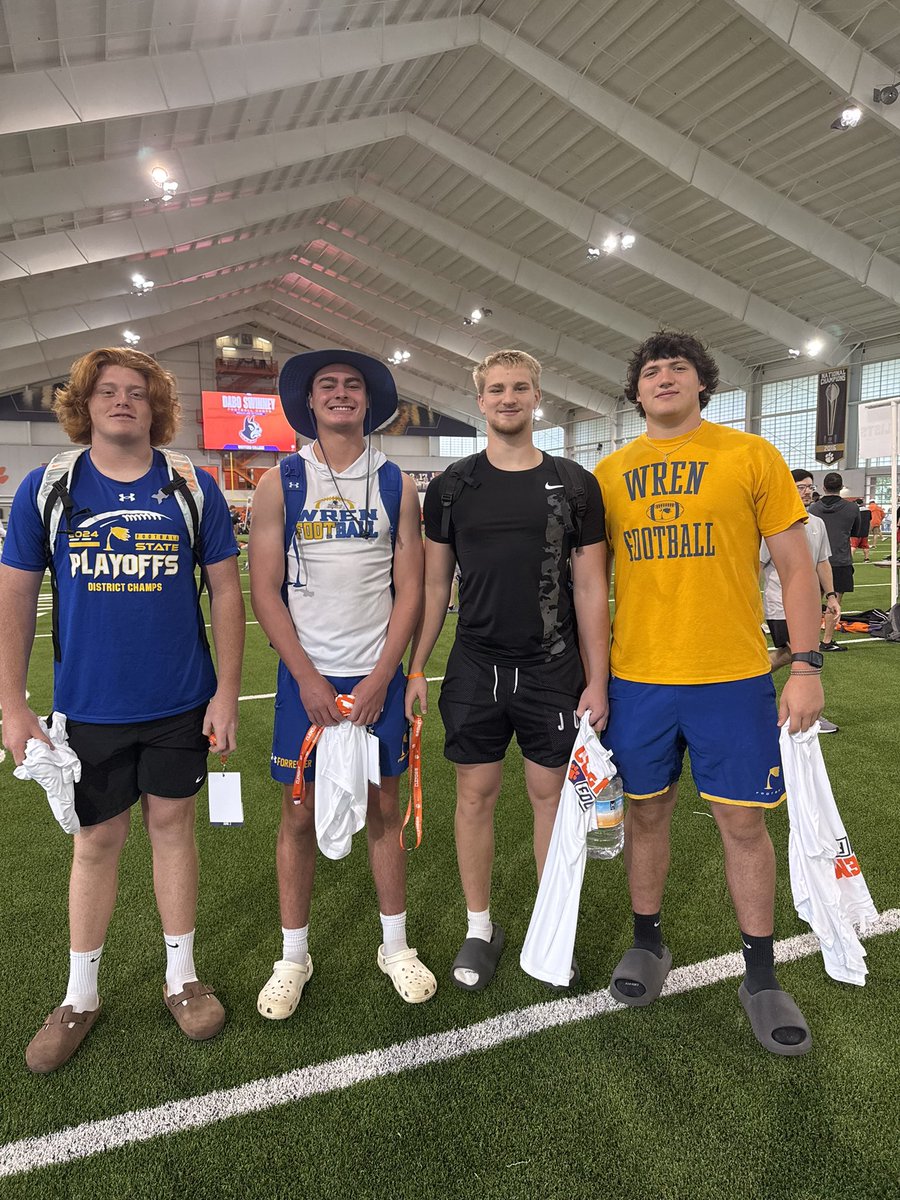 Adin Hickerson (@adinhickerson) on Twitter photo Had a great time at <a href="/ClemsonFB/">Clemson Football</a> camp! <a href="/benboulware7/">Ben Boulware</a> <a href="/MrCoachFrate/">Anthony Frate</a> <a href="/CoachPerdomo/">Chris Perdomo</a> <a href="/Miller_Jordan3/">Jordan Miller</a> Had a great time at <a href="/ClemsonFB/">Clemson Football</a> camp! <a href="/benboulware7/">Ben Boulware</a> <a href="/MrCoachFrate/">Anthony Frate</a> <a href="/CoachPerdomo/">Chris Perdomo</a> <a href="/Miller_Jordan3/">Jordan Miller</a>
