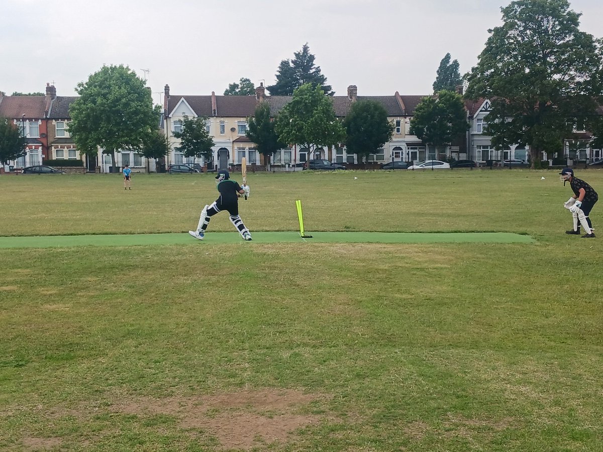 Leytonstone School PE tweet media