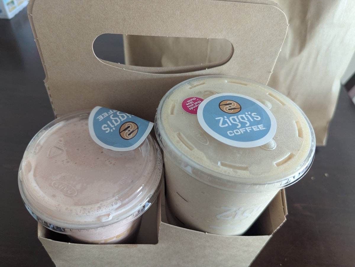 antoniodgolden's tweet photo. @ZiggisCoffee I was felt so hoodwinked, bamboozled and led astray. With @wendygff_.. Then I found this cute note at the bottom of my order bag! LNK,NE store has such an amazing team, I'm sorry I ever doubted you! https://t.co/rfSszxoTca