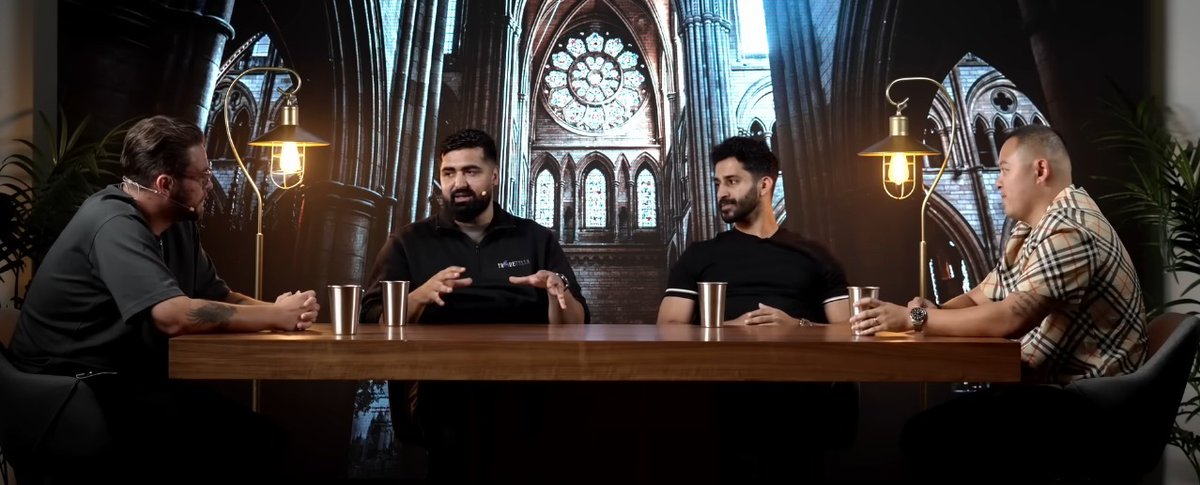 Wordsofrizdom's tweet image. We asked three 7/8-figure traders how they've made over $30M+ combined.

Their responses will surprise you...

Here's how to ACTUALLY make millions trading: