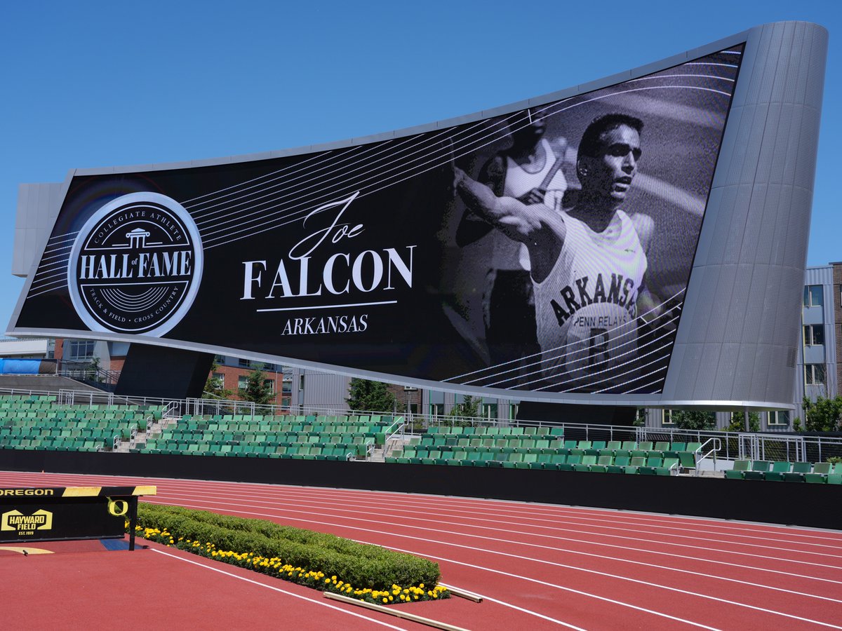 2025 Collegiate Athlete Hall of Fame induction

Special weekend for Razorback legend Joe Falcon