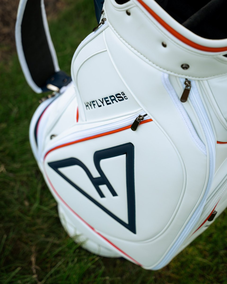 HyFlyers_GC's tweet image. Here’s your chance to take home Phil’s special edition bag from the U.S. Open! This bag honors the tradition of the U.S. Open and our charity partner, Bunkers in Baghdad, who work to bring the game of golf to our active duty military and veterans. Now here’s how to enter:
1.…