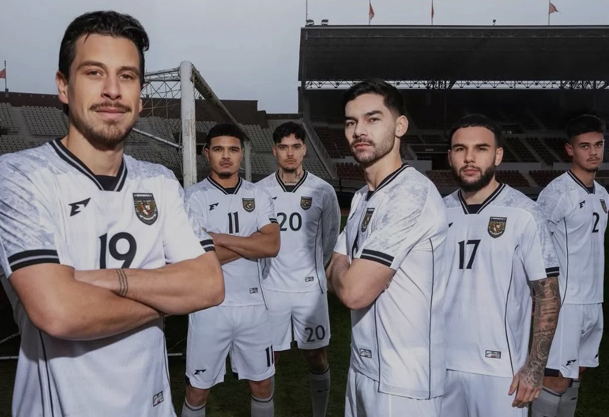 Tebak skor Jepang vs Indonesia besok sore, dipilih 5 pemenang dgn tebakan tepat, hadiah @ Rp 150.000 buat 5 akun, syaratnya :
- Follow
- Repost
- Quote/reply twit ini dgn 1x skor tebakan
- Ditutup saat Kick Off Babak I 

💪💪🇮🇩🇮🇩

#TimnasIndonesia #TimnasDay #GarudaMendunia