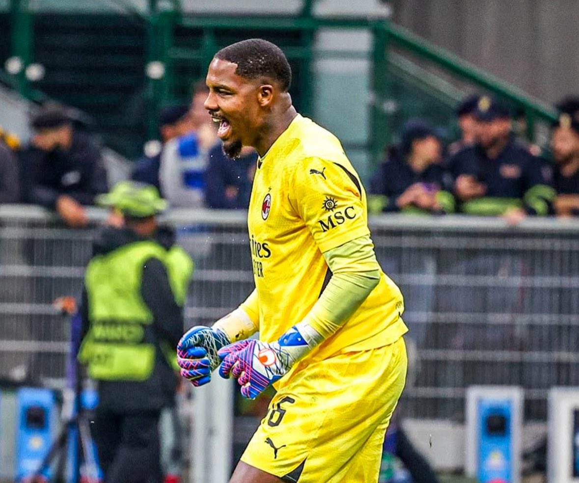 🚨🔵 AC Milan and Chelsea are again in direct contact today for Mike Maignan to discuss terms of the deal.

Maignan remains keen on joining Chelsea with player pushing for the deal to happen, but up to the clubs now.