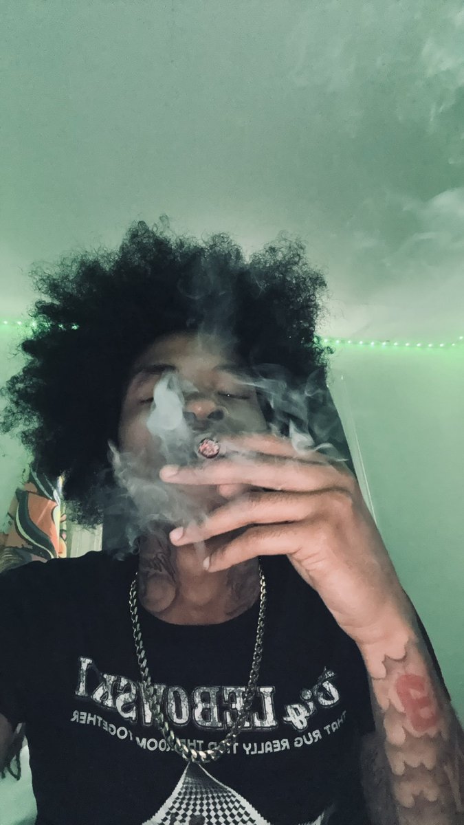 vDrainz's tweet photo. yea i’m leaving my hair out fuccit https://t.co/pRI33WzYRV