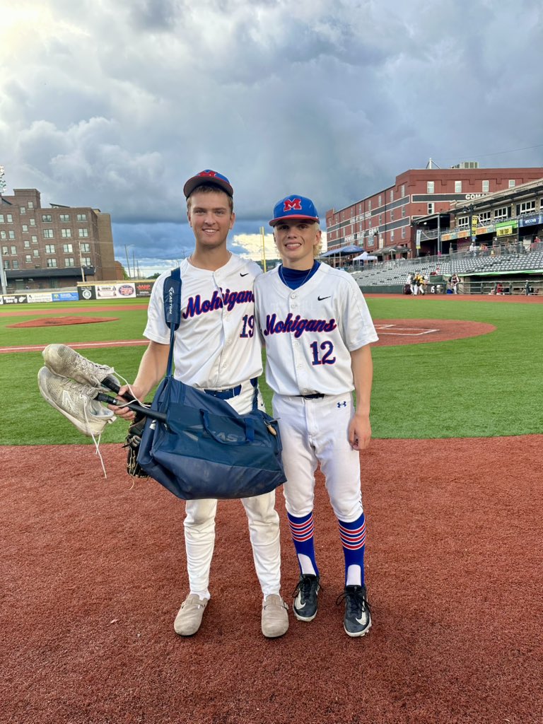 Our guys put up some good numbers during yesterday’s North-South game! 

Aloi - Started at 3B, 2/4, 1 RBI, 1 2B

Messerly - Started at pitcher, Win, 3 IP, 0 hits, 4 Ks