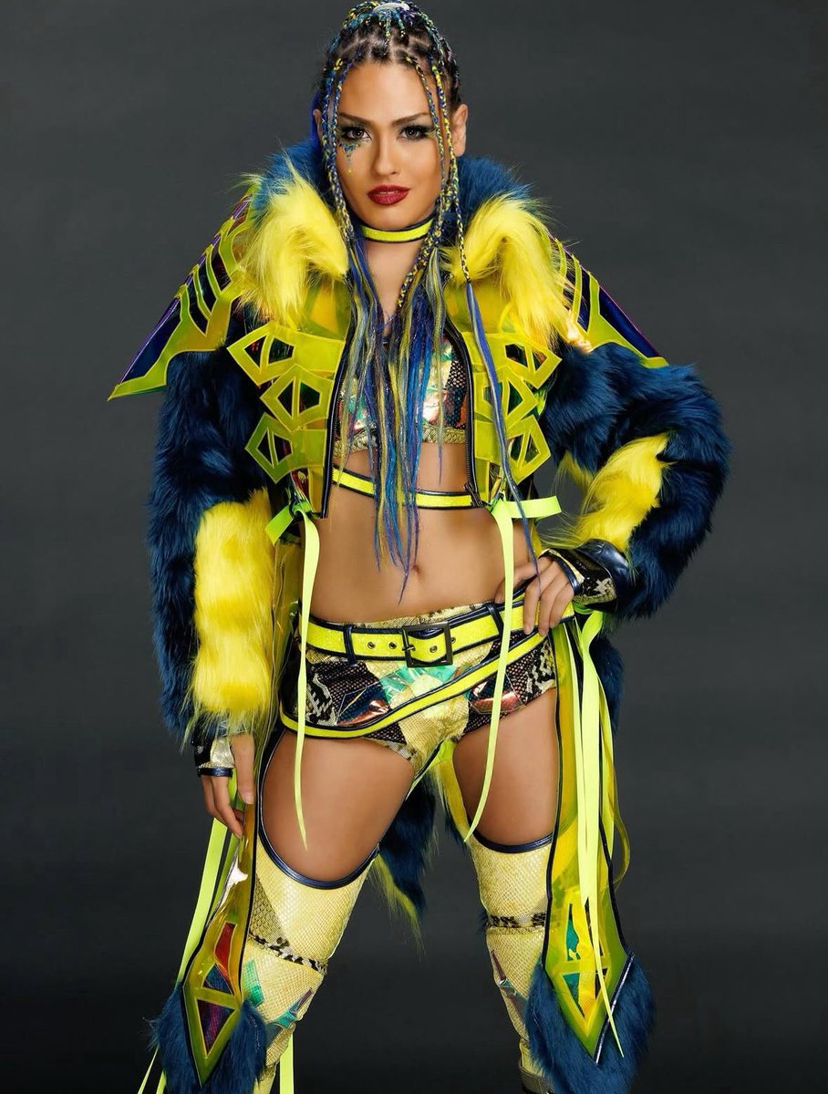 Official pictures of Giulia's WWE Money in the Bank 2025 gear