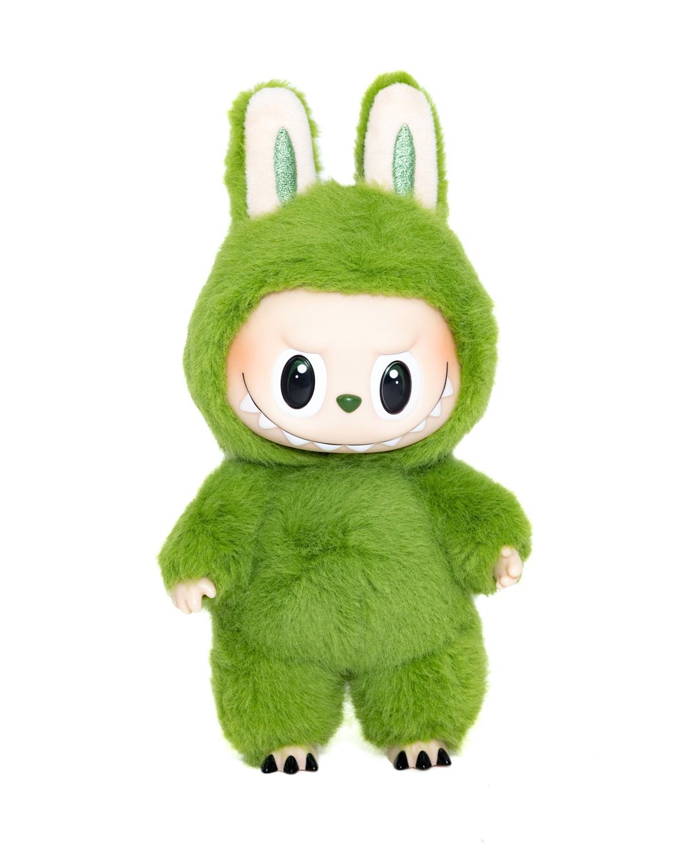 JustFreshKicks's tweet photo. Labubu x sacai x Carhartt WIP (2025) 🐰 https://t.co/Zfo9Ft78kq