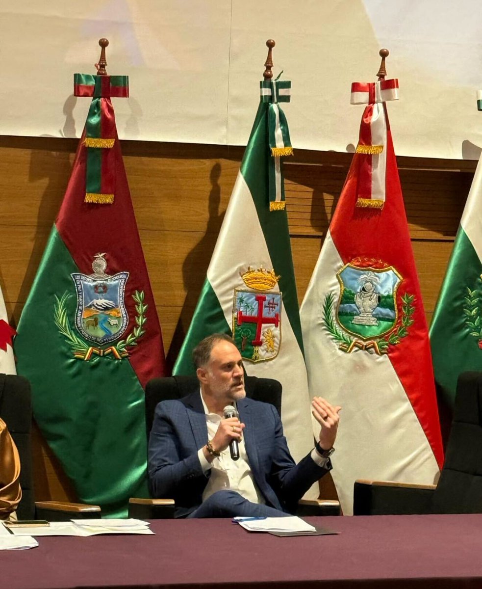 BankSocial.io (@banksocialio) on Twitter photo 🇧🇴 History in the making.
BankSocial CEO John Wingate (<a href="/PresidentHODL/">John Wingate</a>) took the stage last week at the first-ever government-led Web3 event in LATAM, hosted by the Legislative Assembly of Bolivia — where leaders from 20 of the region’s largest banks and key financial 🇧🇴 History in the making.
BankSocial CEO John Wingate (<a href="/PresidentHODL/">John Wingate</a>) took the stage last week at the first-ever government-led Web3 event in LATAM, hosted by the Legislative Assembly of Bolivia — where leaders from 20 of the region’s largest banks and key financial