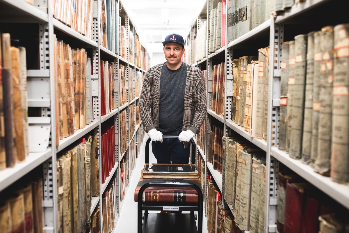 _BAnQ's tweet image. Notre mémoire collective appartient à tous et à toutes. En cette Journée internationale des archives, BAnQ souligne le travail remarquable de ses équipes, qui préservent et rendent accessibles les traces de notre histoire. 💙
📷 Mikaël Theimer