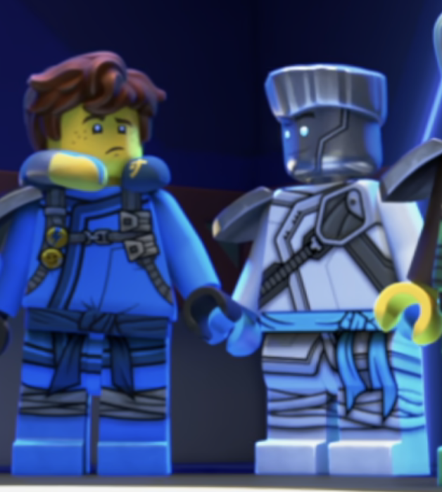 daily_zane's tweet image. staring at jays pillow for no reason.