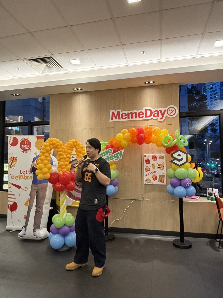 Happy #memeday with <a href="/thisisconan/">Conan TITW 🏴‍☠️👹</a> and <a href="/852Captainz/">852Captainz 🏴‍☠️🇭🇰❤️ Memecoin</a> 🏴‍☠️6️⃣9️⃣