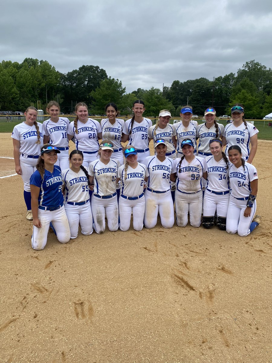 Pastrikers06's tweet photo. Great weekend out at @eastcoast_sb showcase 🥎. Got all young guns on the field to knock off some high school rust  in preparation for a Hot summer schedule. 💙🥎 https://t.co/I35mmM1VBh