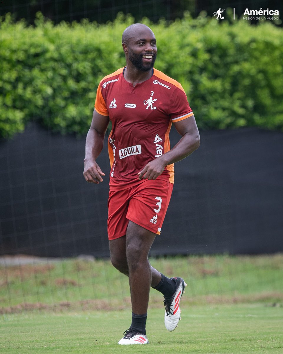 AmericadeCali's tweet photo. ⌛⚽✨ https://t.co/wsceF3rq6f