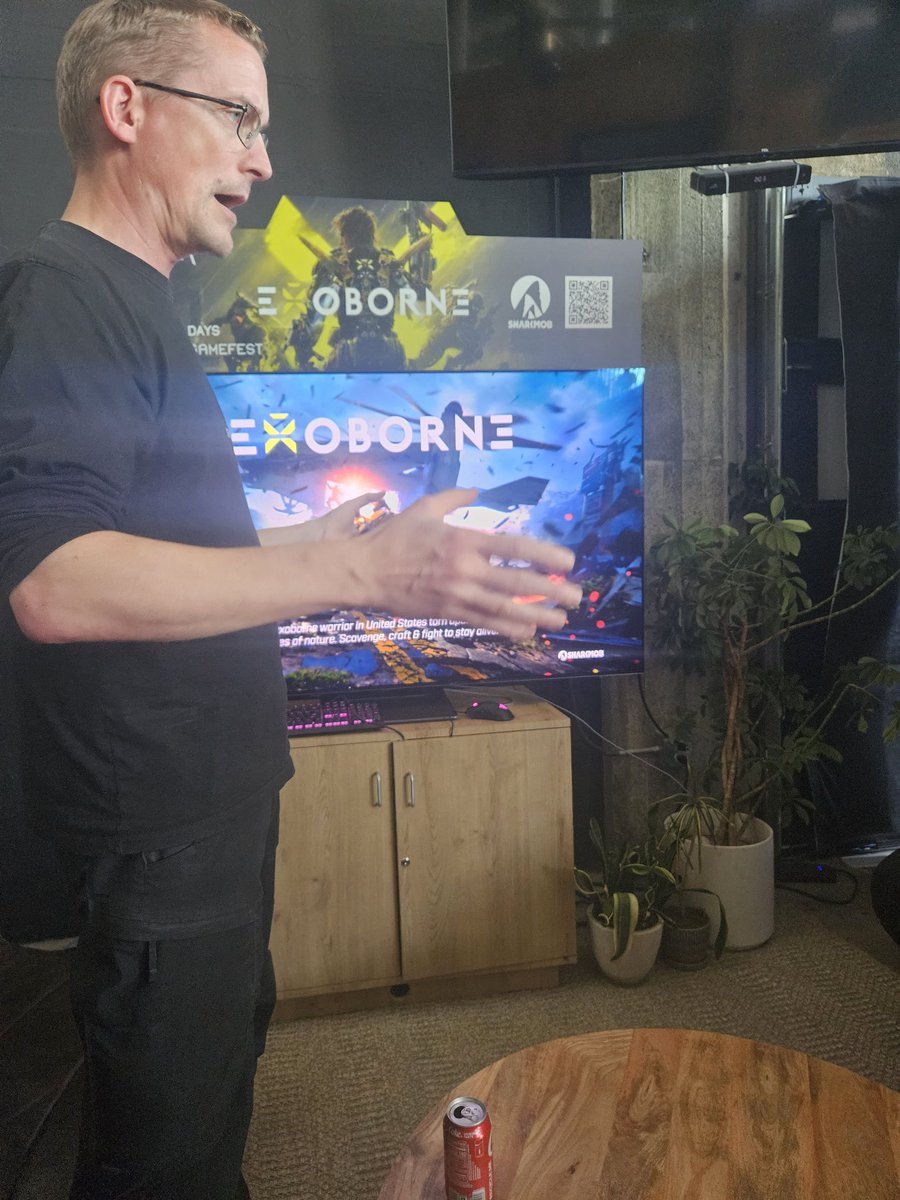 I checked out and played <a href="/Exoborne/">Exoborne</a> and boy that game is lit!!!