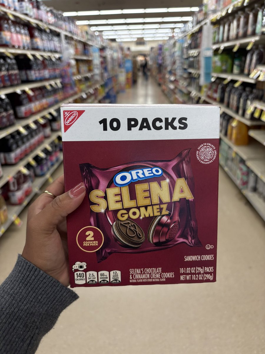 Ashcash (@selgobsession) on Twitter photo Found the mini “Selena Gomez Oreos” ahh 🤭🫶🏼 I am locked in.
<a href="/Oreo/">OREO Cookie</a> <a href="/SelenaFanClub/">Official Selenators</a> <a href="/selenagomez/">Selena Gomez</a> Found the mini “Selena Gomez Oreos” ahh 🤭🫶🏼 I am locked in.
<a href="/Oreo/">OREO Cookie</a> <a href="/SelenaFanClub/">Official Selenators</a> <a href="/selenagomez/">Selena Gomez</a>