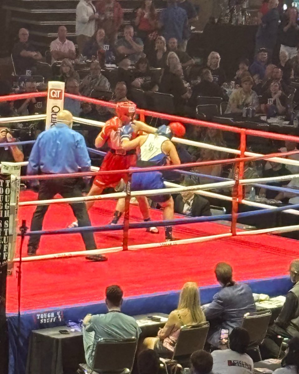On Saturday night, Officer Ewert represented the Lenexa Police Department in the Kansas City Guns N Hoses charity boxing event, squaring off in the ring with courage, strength, and dedication.

This annual event brings together KC Metro police officers and firefighters for a