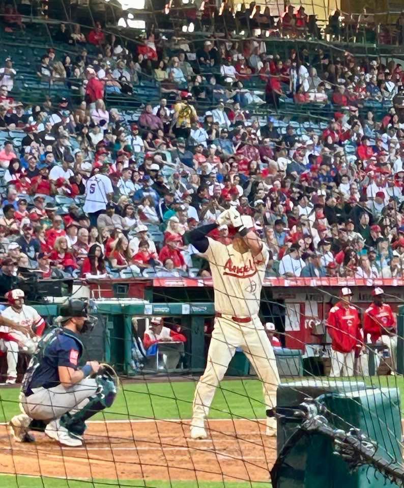 ANAHEIM STADIUM TO SEE ANGELS-MARINERS SATURDAY NIGHT