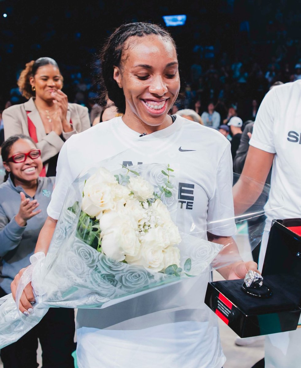 velv. (@velvetraces) on Twitter photo WNBA Play No. 1 | Monday 9th π
Kayla Thornton o12.5 Points (& o1.5 3PM)
F | Golden State
collab w/ <a href="/Buckets_Bets/">Buckets πͺ£</a> πͺ£
Analysis Below ‡οΈ
Should be in for a good spot tonight with the possibility of Vanloo, Fagbenele, and Salaun exiting to represent their national teams in the WNBA Play No. 1 | Monday 9th π
Kayla Thornton o12.5 Points (& o1.5 3PM)
F | Golden State
collab w/ <a href="/Buckets_Bets/">Buckets πͺ£</a> πͺ£
Analysis Below ‡οΈ
Should be in for a good spot tonight with the possibility of Vanloo, Fagbenele, and Salaun exiting to represent their national teams in the