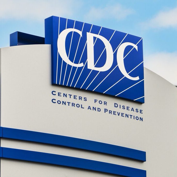 🚨 BREAKING: RFK Jr. removes all 17 members of a CDC panel of vaccine advisors.

“A clean sweep is needed to re-establish public confidence in vaccine science,” RFK Jr. said

👀