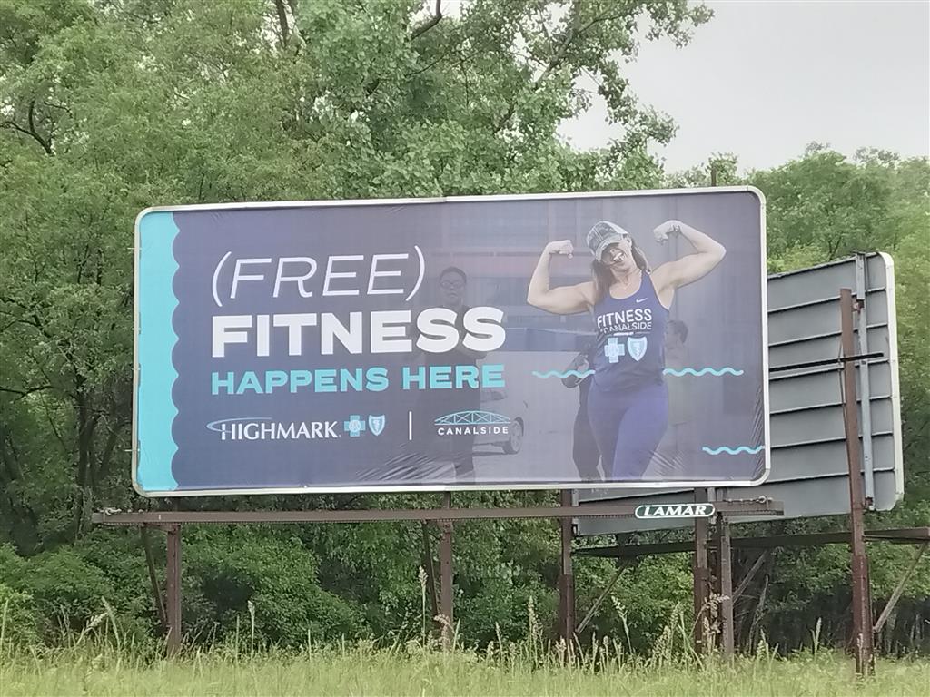 Buffalo’s waterfront is the place to be this summer! ☀️🎶From concerts to kayak rides, Canalside is packed with fun—and our billboards are helping spread the word all over WNY. 🙌What event are you hitting up first? 👇 
#CanalsideBuffalo #BuffaloSummer #LamarAdvertising