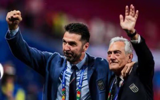 MarioDat's tweet photo. @Azzurri Complimenti! 👏🏼 
https://t.co/v9TV2BcVxj https://t.co/19hTfnrRsY