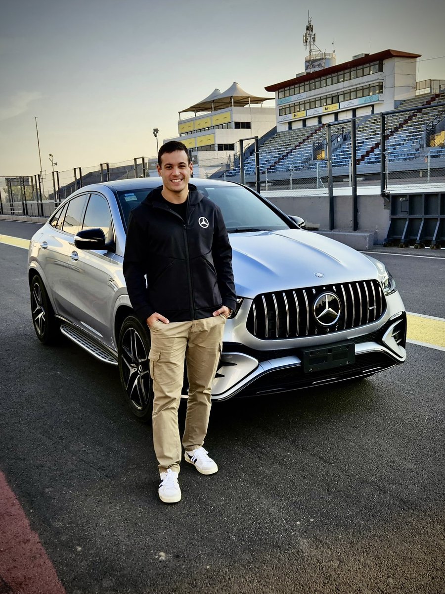 diegoazarok's tweet image. Estoy muy feliz y emocionado  de poder contarles que fui elegido como embajador de Mercedes Benz Argentina. 

Es un proyecto nuevo, ambicioso y lleno de desafíos, del que me enorgullece formar parte.

Gracias Daniel Herrero  por pensar en mí y por hacerlo posible.