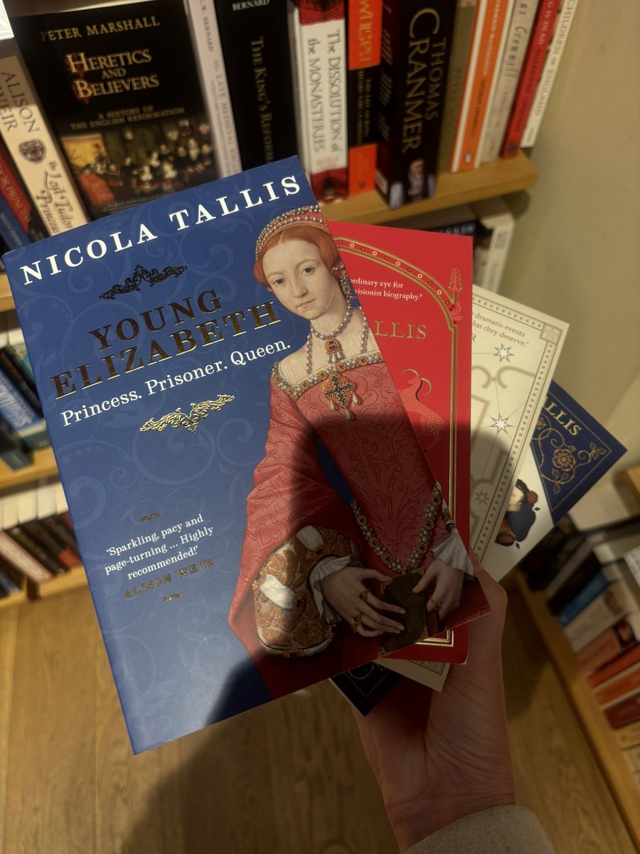 The full collection, spotted <a href="/Waterstones/">Waterstones</a> York 👀📚