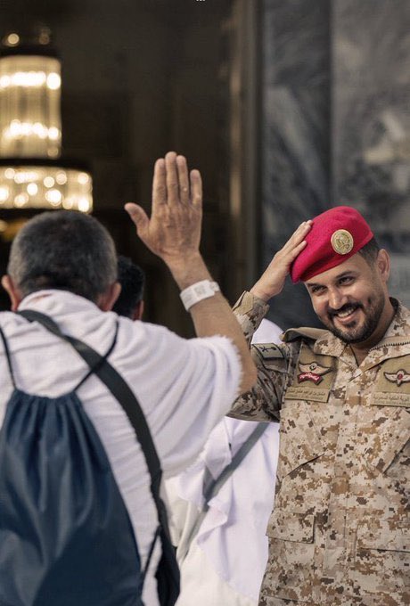 شهدت في حياتي مواسم حج كثيرة ناجحة لكن يبقى #نجاح_موسم_الحج_1446 اسثنائي والفضل لله ثم للجهود الأمنية الكبيرة التي سبقت الحج .. وتؤكد أن #لا_حج_بلا_تصريح ليست مجرد حملة بل نهج استراتيجي أثمر عن راحة وطمأنينة وسلامة لضيوف الرحمن.