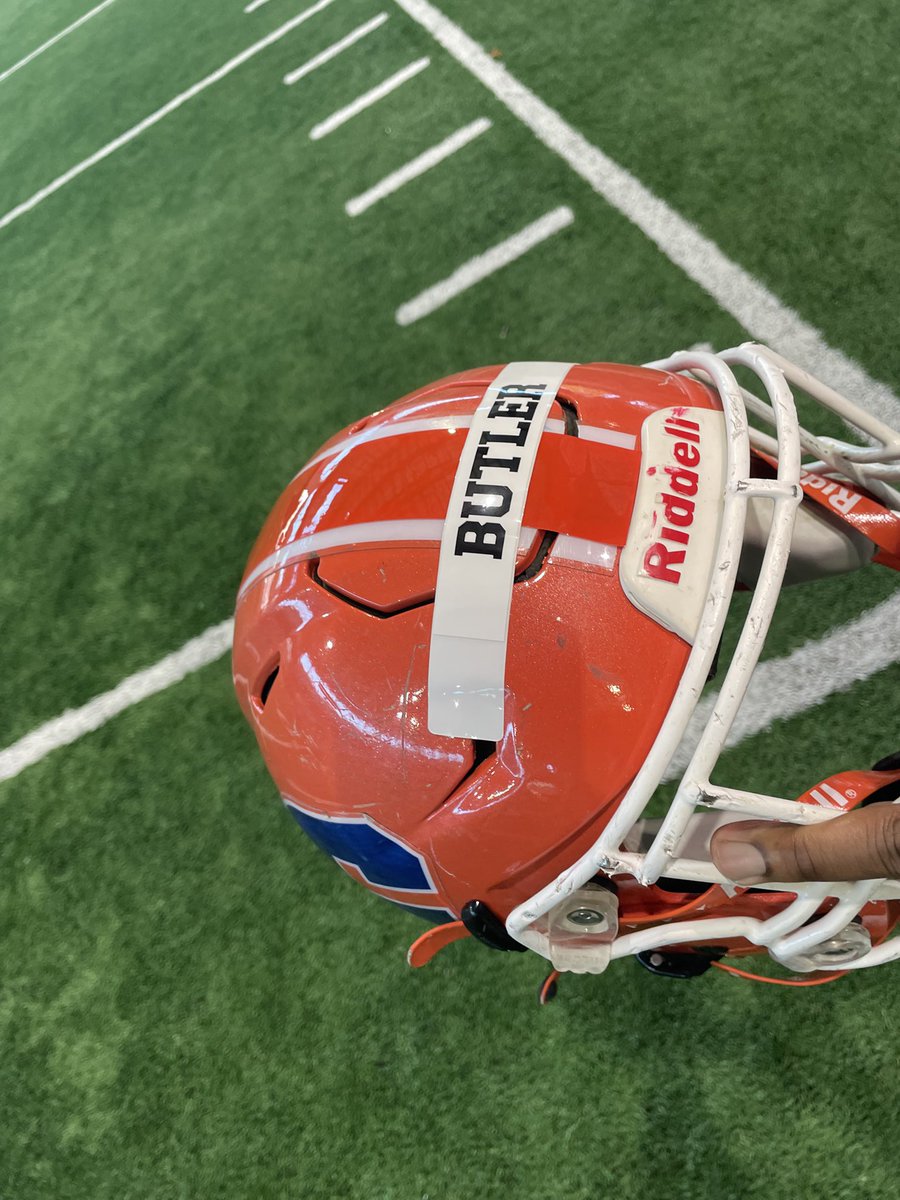 SmsRory's tweet image. Had a great time at the University of Miami's legends camp. I wanna thank @CoachWillHarris and all the other UM coaches and alumni ,I'm looking forward to coming back #AGTG #GoCanes @JerryRecruiting
@EraPrep
@coachjhux23 @cjhetherman @GatorsPbg @najitobias @RayfieldDixon