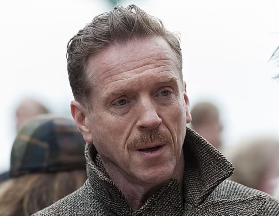 War and Weather: Here's Our First Look at Damian Lewis' New WWII Movie “Pressure” in which he's portraying General Montgomery: fanfunwithdamianlewis.com/?p=55119 #DamianLewis #AndrewScott #BrendanFraser #KerryCondon #Pressure #Eisenhower #Montgomery #JamesStagg #KaySummersby