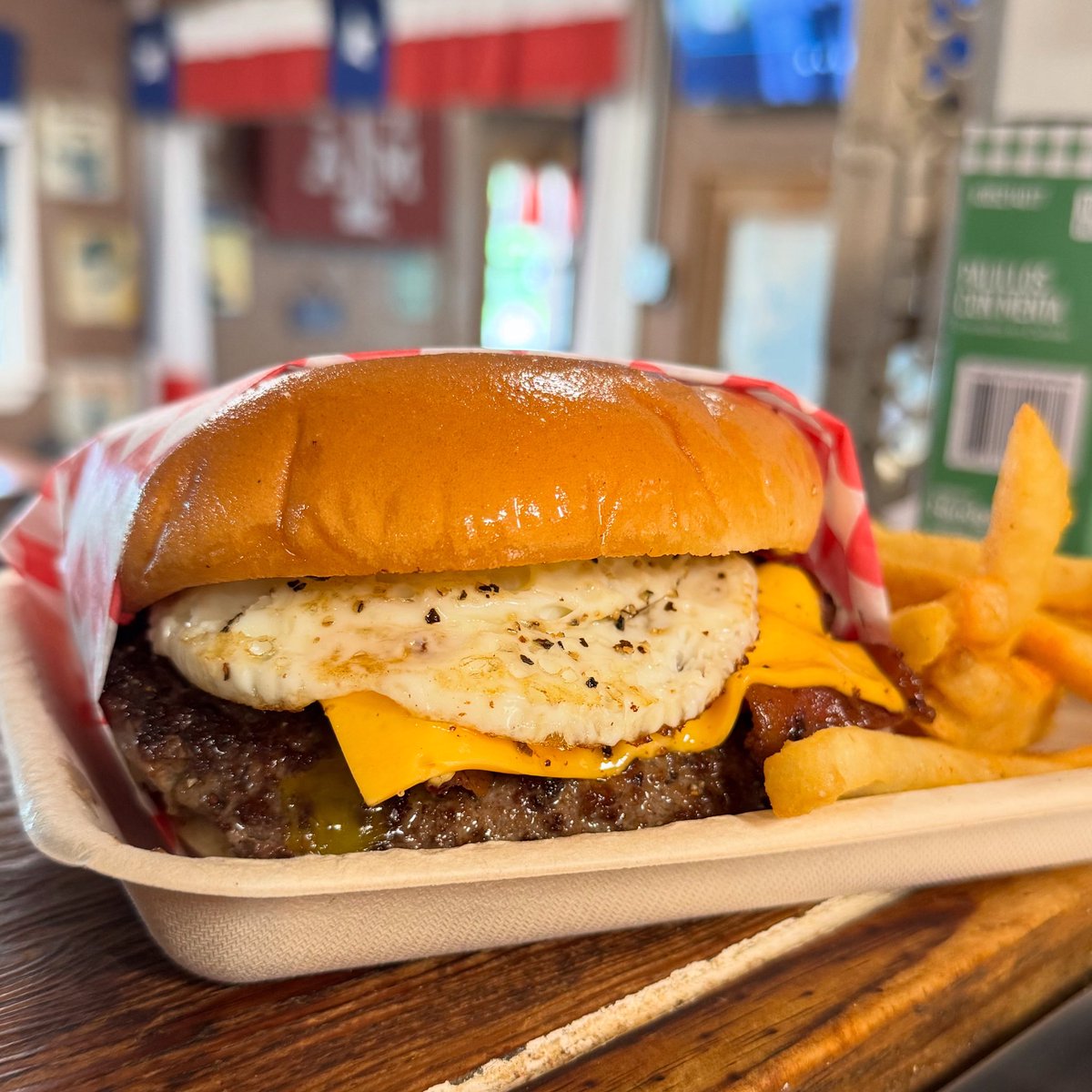 _greasyburger_'s tweet photo. Whoa, nothing beats a breakfast burger on a Monday!#cheeseburgers #cheeseburger #_top_of_the_hill_ #greasyburgers #greasy #hamburger  #burgerandfries #burgerlovers #delish #burgersarelife #burgerlife #bestintown #bcs #tx #familyowned #eatlocal #lunch #breakfastburger #monday https://t.co/JVa3gkY67L