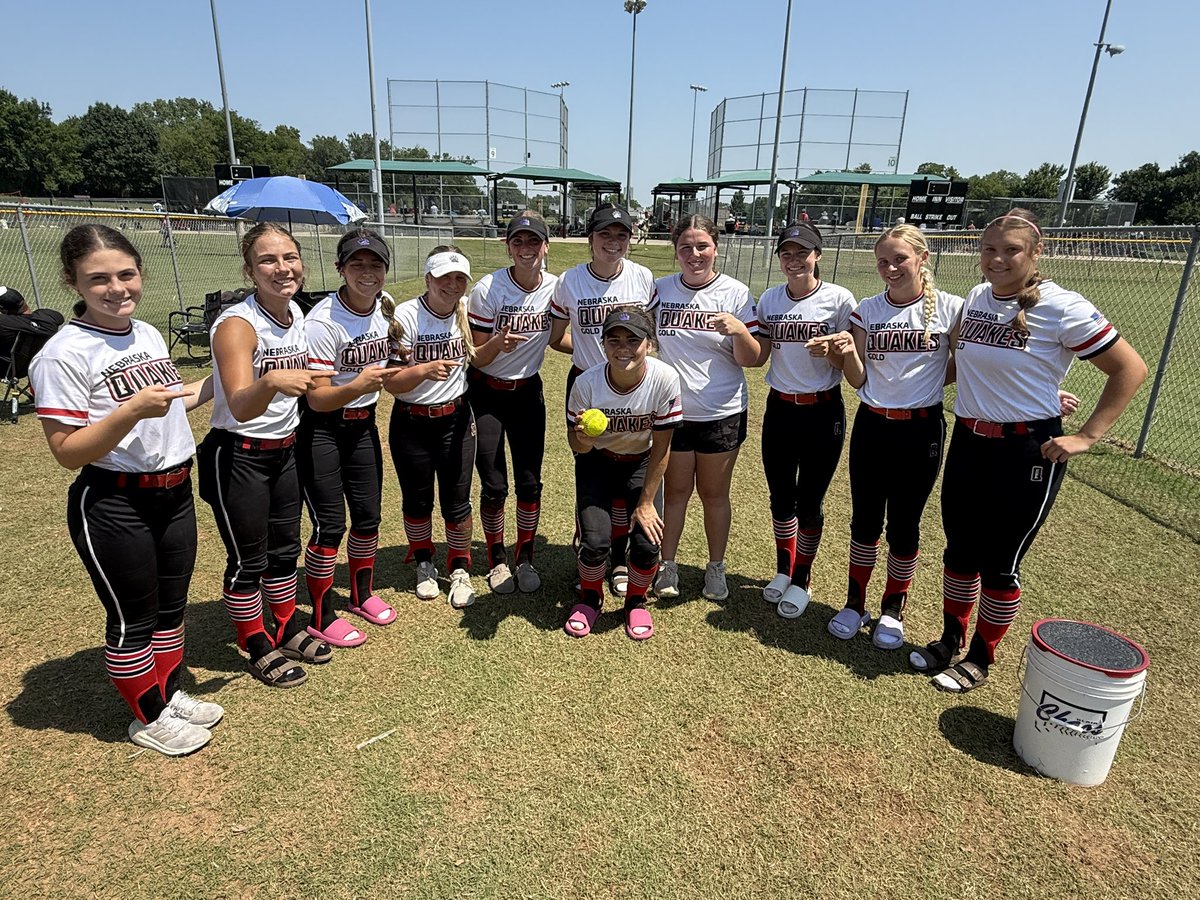 NE Quakes Gold - 16U Brown (@nequakesgold15) on Twitter photo Dropped a tough one this morning. It’s always fun to travel to Tulsa for a few days! We’ll be in KC to get better next weekend!
‼️💣‼️<a href="/KaitlynnONeil/">Kaitlynn O’Neil</a> with the bomb Dropped a tough one this morning. It’s always fun to travel to Tulsa for a few days! We’ll be in KC to get better next weekend!
‼️💣‼️<a href="/KaitlynnONeil/">Kaitlynn O’Neil</a> with the bomb