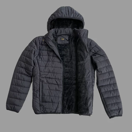 Joaopallo's tweet image. 🖤Estilo + Conforto no Frio
Jaqueta Masculina Apeluciada Puffer
🧥C capuz removível
🔥Forrada por dentro, quentinha
💨Leve, resistente e ideal p inverno
💰Só R$ 138,90
📦Envio rápido
✔️Elegância sem esforço
#JaquetaDeInverno #LookDoDia #EstiloComPropósito
s.shopee.com.br/7V4VuQ7kTd