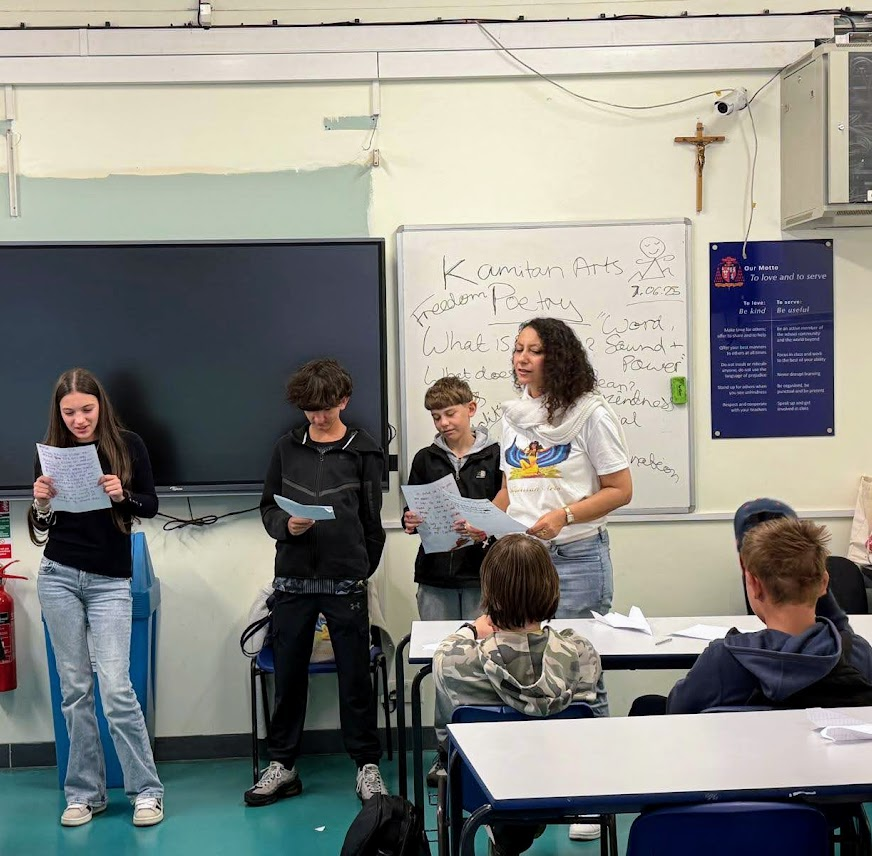 StMarysTrust's tweet photo. Students of 8D at St Mary’s Ukrainien School Cardinal Vaughan participated in a poetry workshop provided by @KamitanArts @RBKC
Philosophical discussions (e.g. the difference between equity and equality), writing techniques, the chance to write and read own poem 💪 https://t.co/GgoZMclMhg
