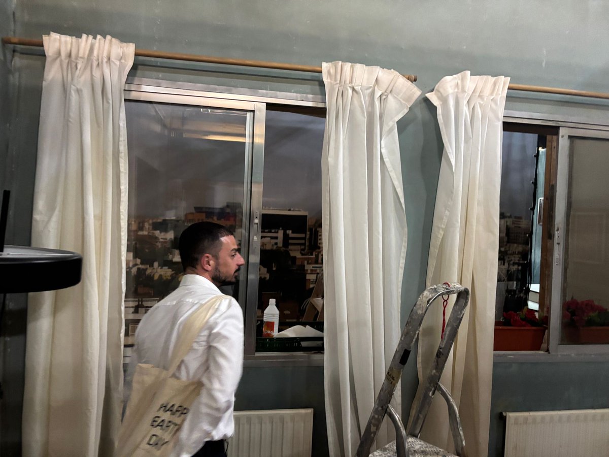 La magia del cine 🥰

Gracias al director de la <a href="/ECAM_/">ECAM</a> por enseñarnos sus instalaciones y contarnos su funcionamiento 👇🏻