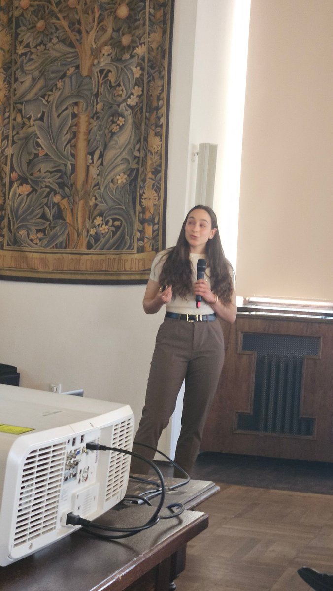 hocekm's tweet image. Great first day of the 19SCNAC conference in Cesky Krumlov.